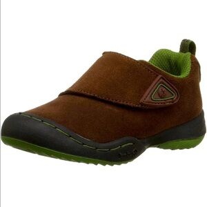 JAMBUKD Kids Size 7 waterproof